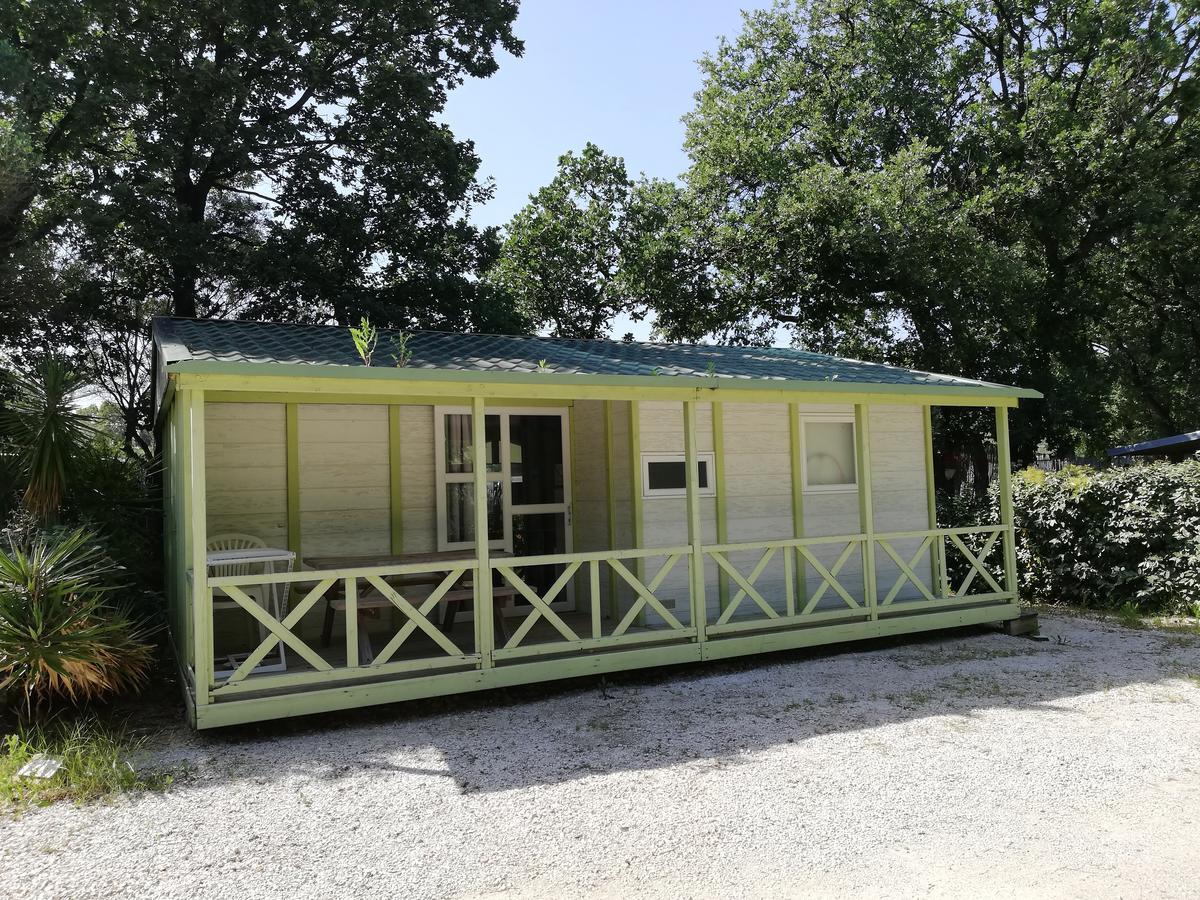 ホテルCamping Orly D'Azur シス・フール・レ・プラージュ エクステリア 写真