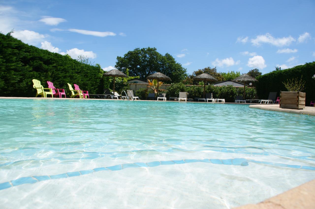 ホテルCamping Orly D'Azur シス・フール・レ・プラージュ エクステリア 写真